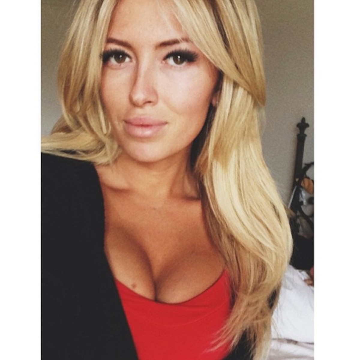 Gretzky sexy photos paulina Paulina Gretzky's